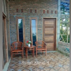 rumah komet 4